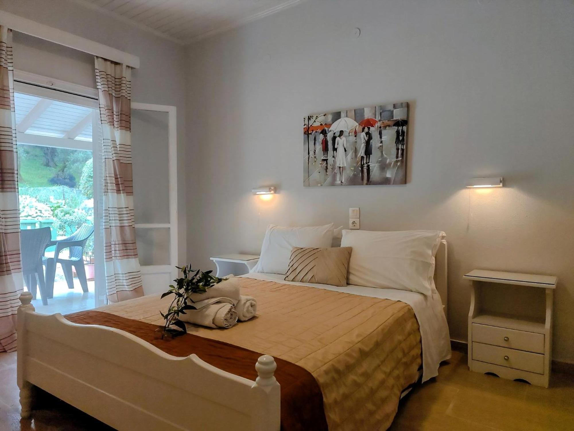 Geraeumige Mit Zwei Schlafzimmern In Der Naehe Des Sandstrandes Apartment